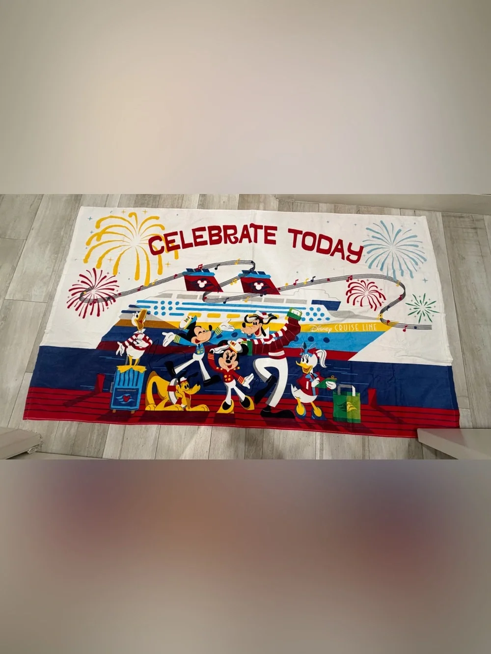 Disney Cruise large 100% Cotton towel